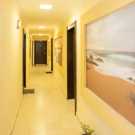 Elimar Appartement *